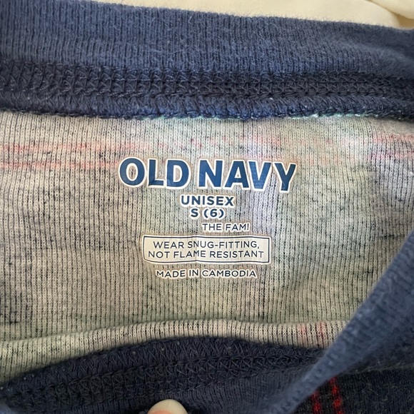 Old Navy Unisex Kids Pajama Set Plaid Snug Fit Size S (6) - Picture 2 of 4